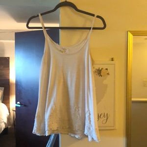 Flowy white tank top